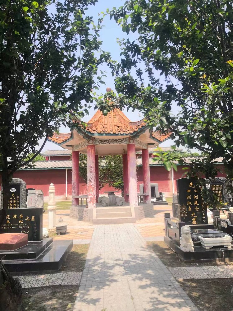 永安陵公墓-永安陵人文纪念园有改善园区环境的意愿吗